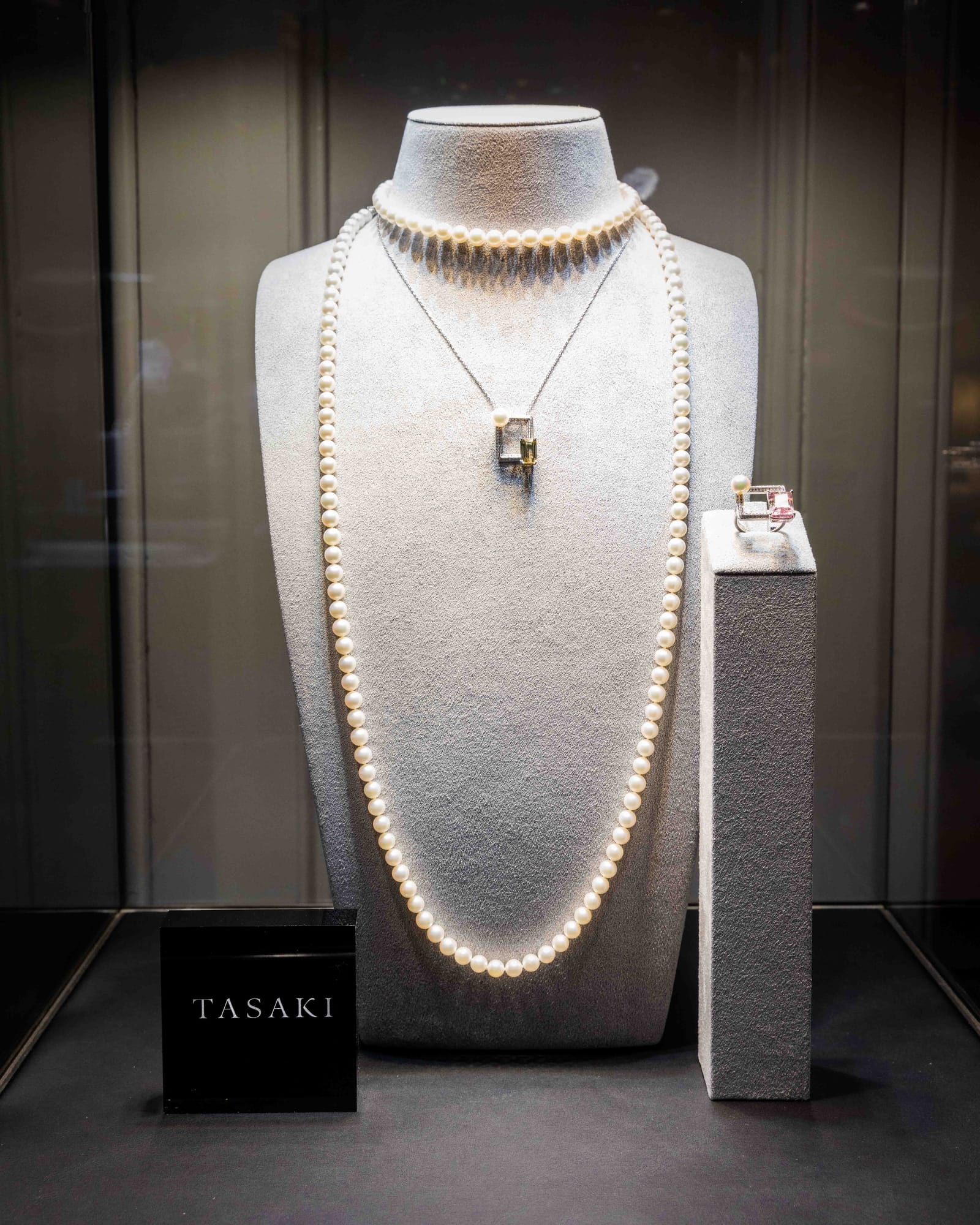 Jewellery display for a product launch at No. 30 Knightsbridge