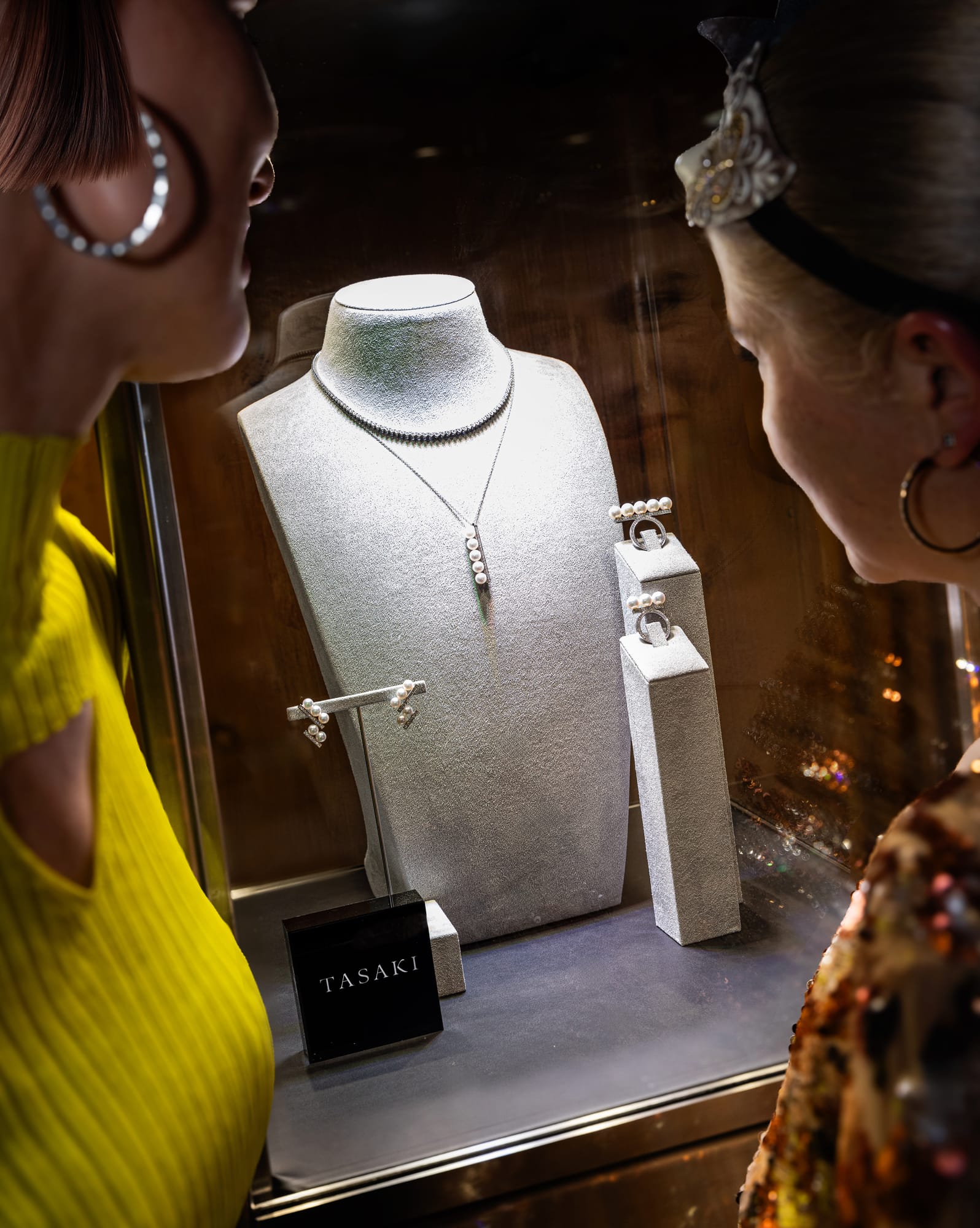 Guests viewing jewellery at a product launch at No. 30 Knightsbridge